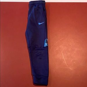 Boys blue Nike sweatpants